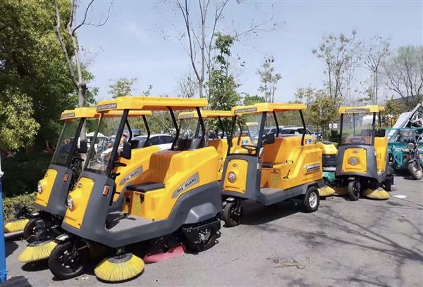 Xe Quét Nhà Xưởng MTEXIMCO 120L Chạy Điện
